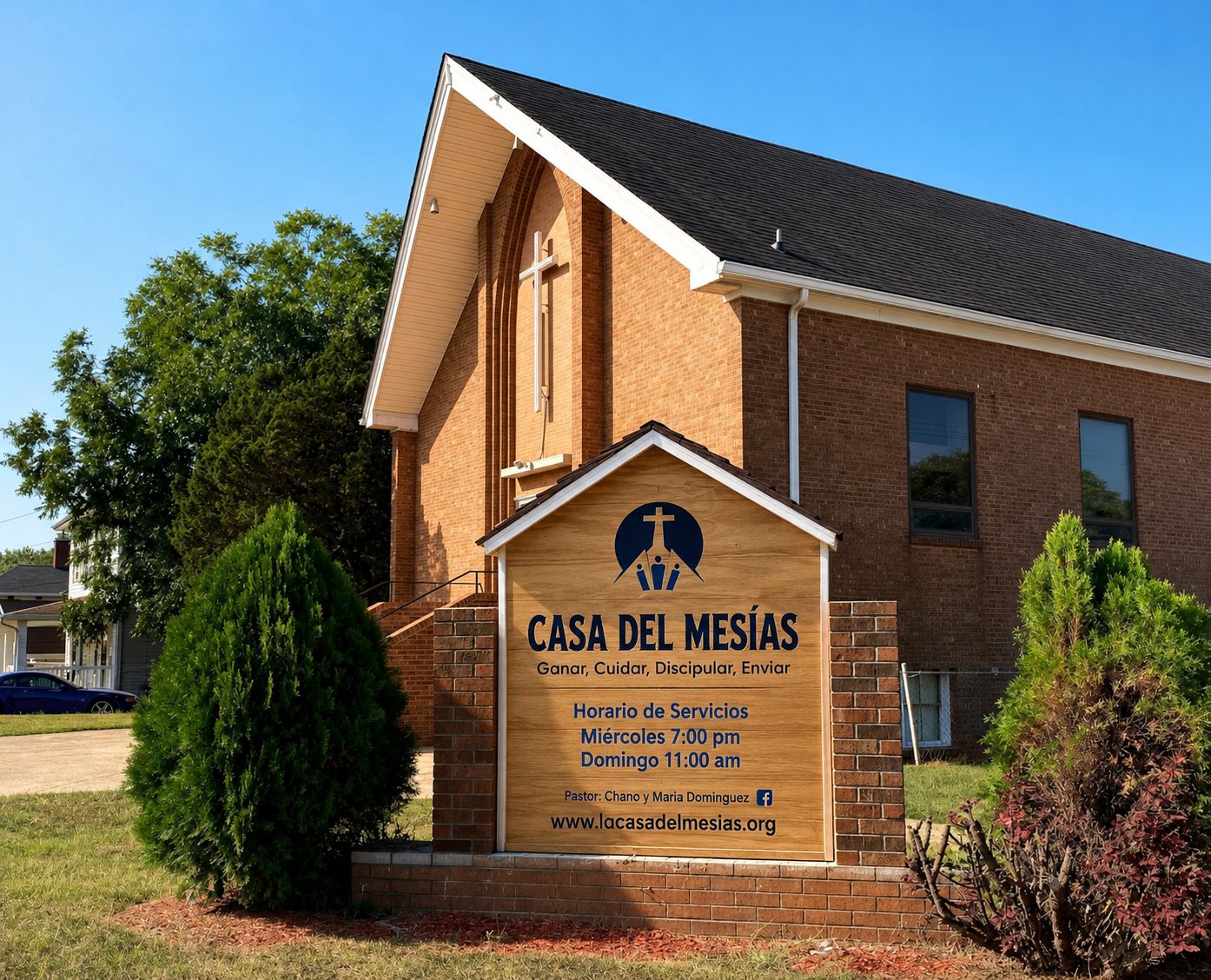 Fachada de la Iglesia Casa del Mesías con el letrero terminado